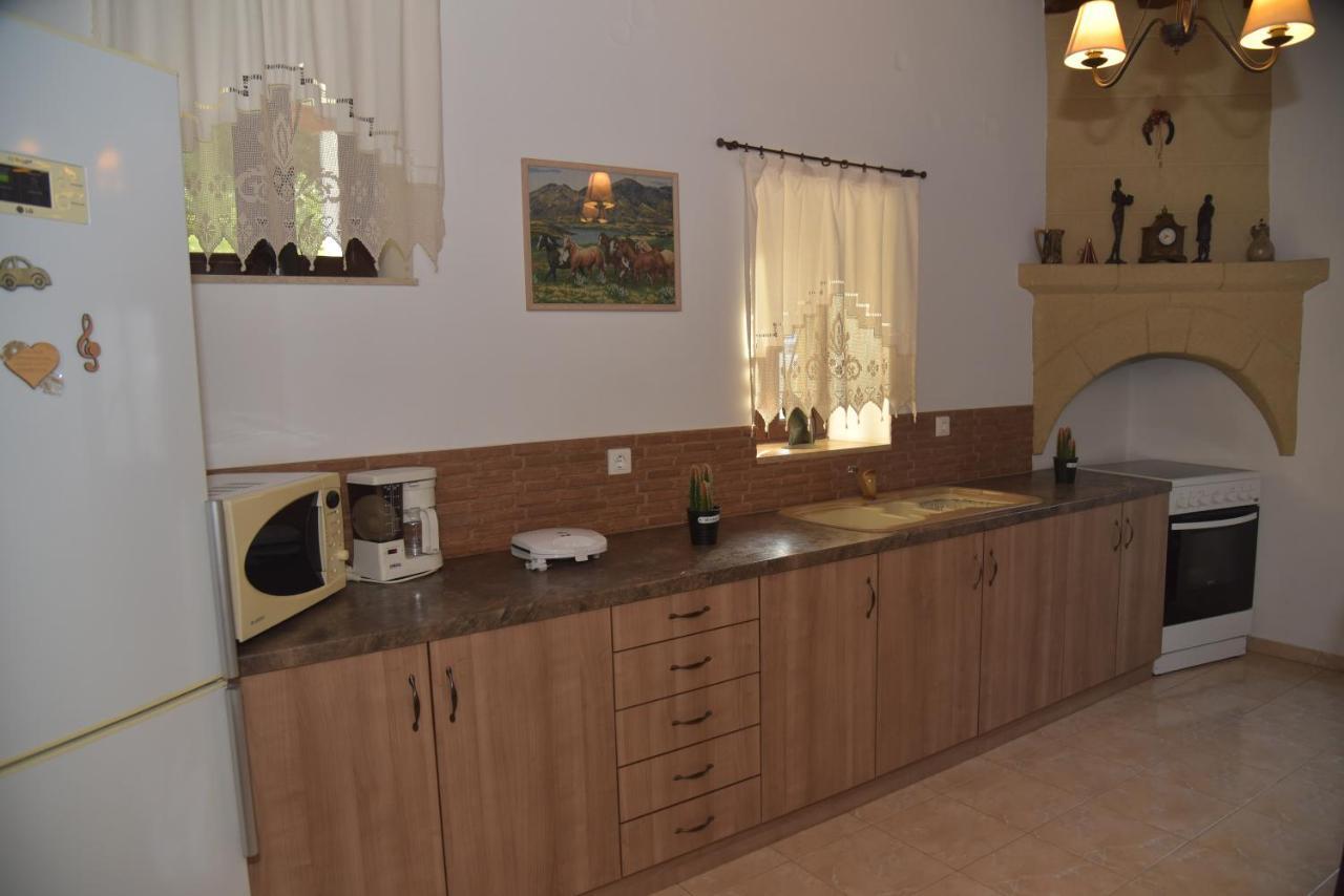 Kamara Traditional House Soroni Dış mekan fotoğraf